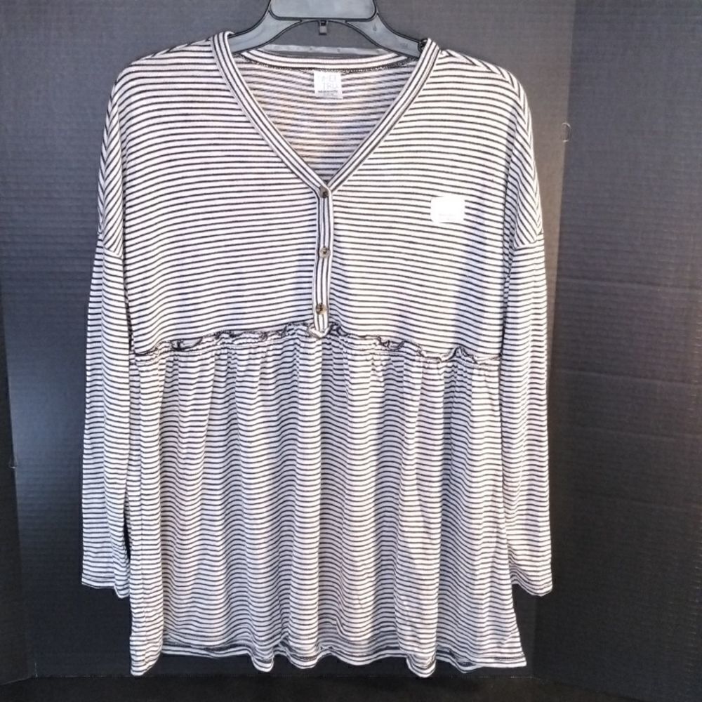 Maternity Lightweight Knit Long Sleeve Top Shirt